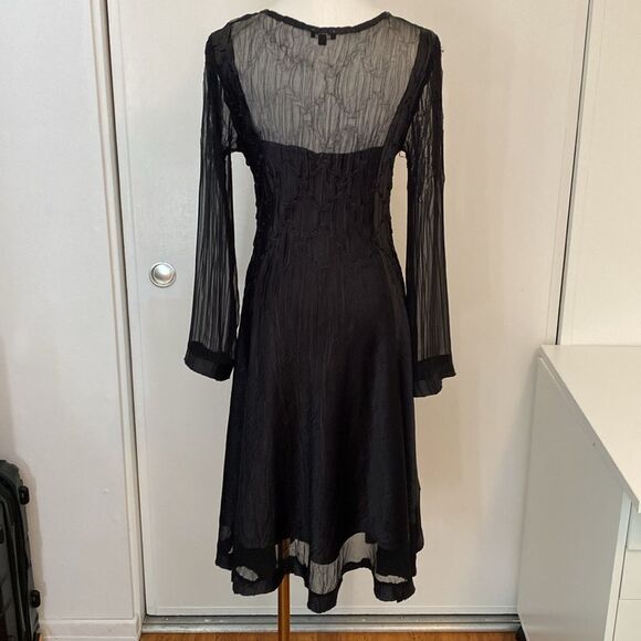 Komarov Black Witchy Crinkle Long Sleeve Midi Dress Size Large - Picture 6 of 14